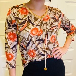 Floral brown blouse
